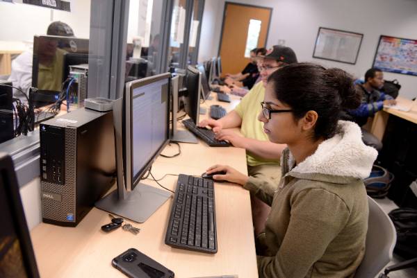 computer lab at MVCC