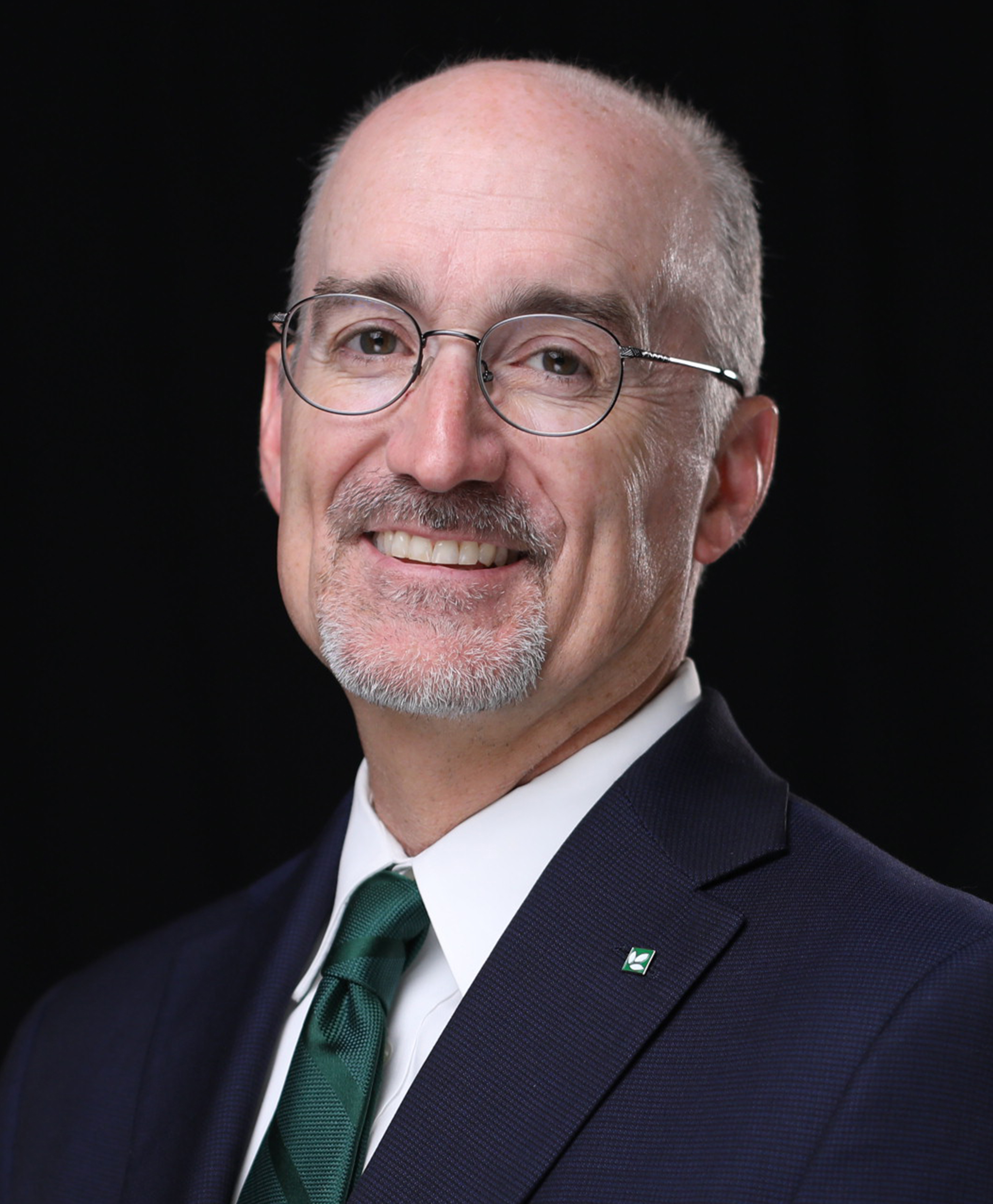 Headshot of MVCC President Randall VanWagoner